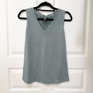 Women Bobeau V Neck Sleeveless Top Casual Comfy in Teal Green Size Small